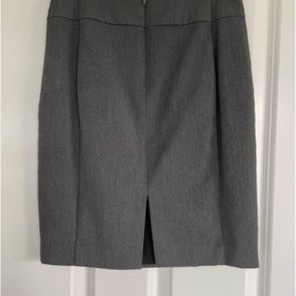 Express Pencil Skirt, Size 0 - Picture 2 of 5